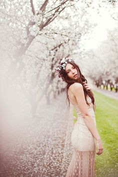 96611542cdcb59b6c14db73e5188cedd--bridal-photoshoot-bridal-shoot